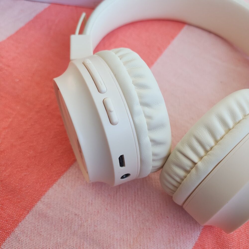 NWT LSTN Sound Co: Bardot Wireless Head Phones from Summer 2024 Jilly Box - Picture 3 of 13